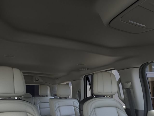 New 2026 Lincoln Navigator Premiere AWD/4WD image 22