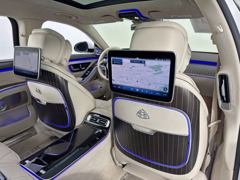 Used 2023 Mercedes-Benz Maybach S 680 4MATIC image 65
