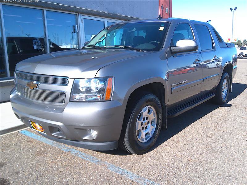 Used 2007 Chevrolet Avalanche LT AWD/4WD image 1