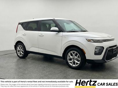 Used 2025 Kia Soul LX w/ LX Technology Package