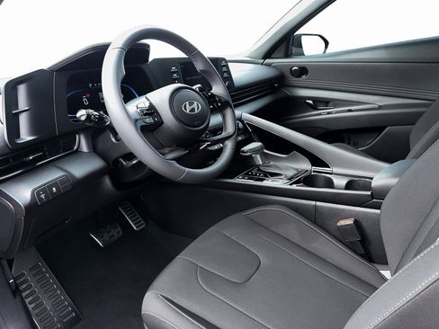 New 2026 Hyundai Elantra SEL Sport Premium FWD image 14