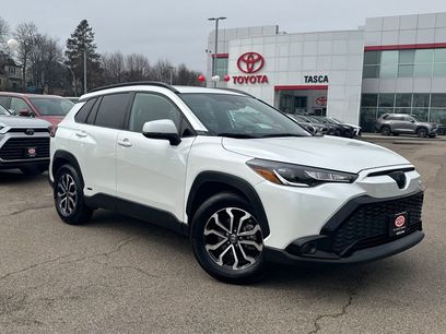 Used 2024 Toyota Corolla Cross SE w/ Moonroof Package