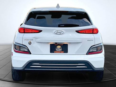 Used 2023 Hyundai Kona SEL FWD image 5