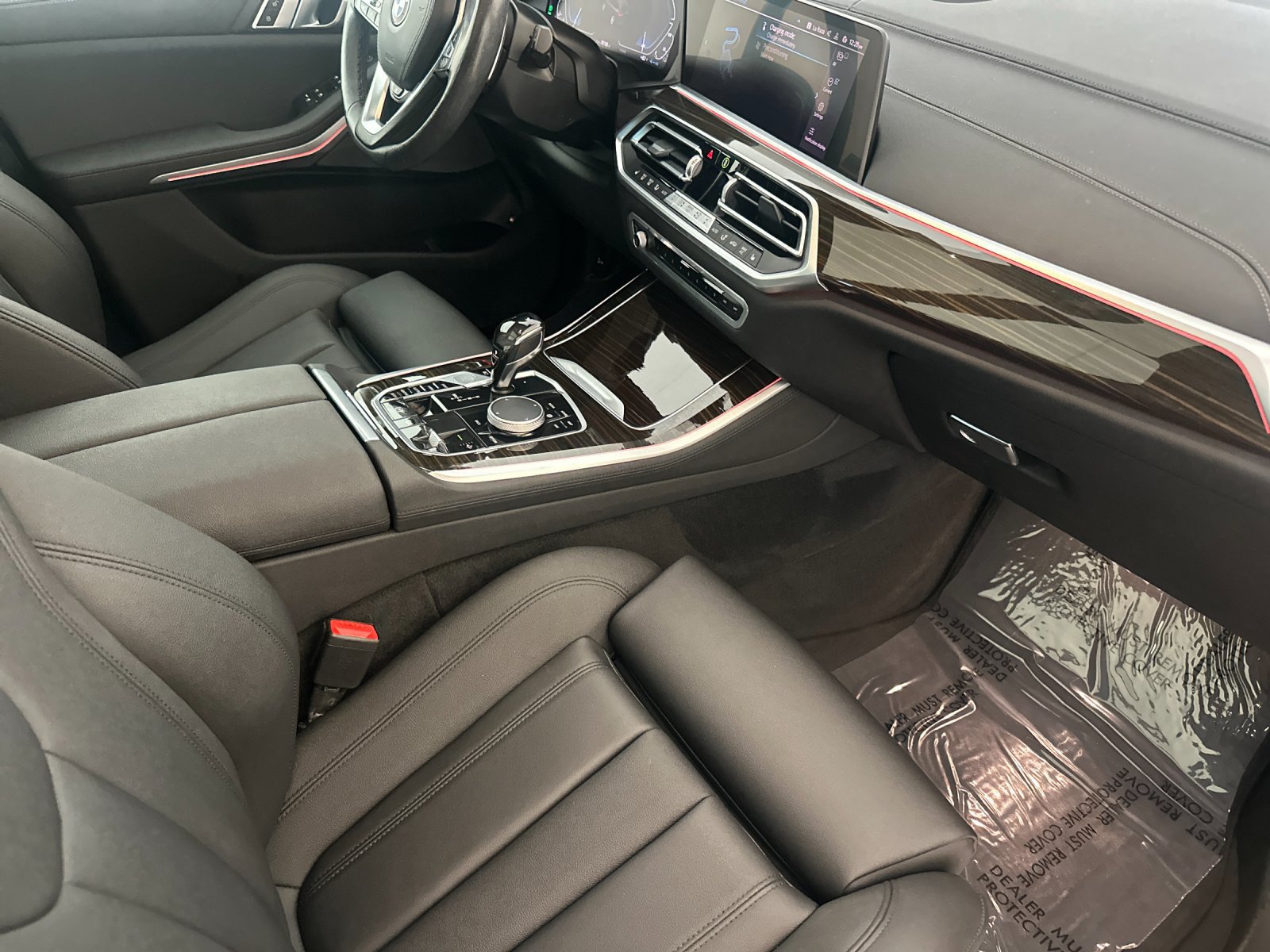 Used 2021 BMW X5 xDrive45e w/ Premium Package AWD/4WD image 16
