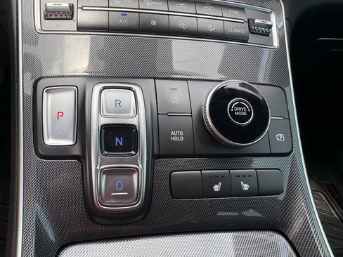 Used 2022 Hyundai Santa Fe XRT FWD image 19
