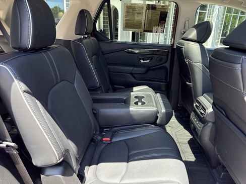 Used 2023 Honda Pilot Elite image 31