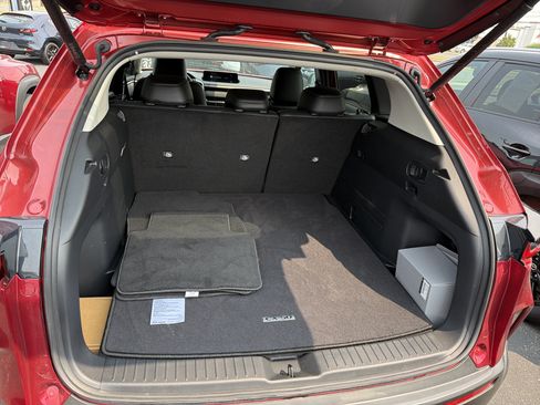 Used 2025 MAZDA CX-50 AWD 2.5 S w/ Cargo Package image 23