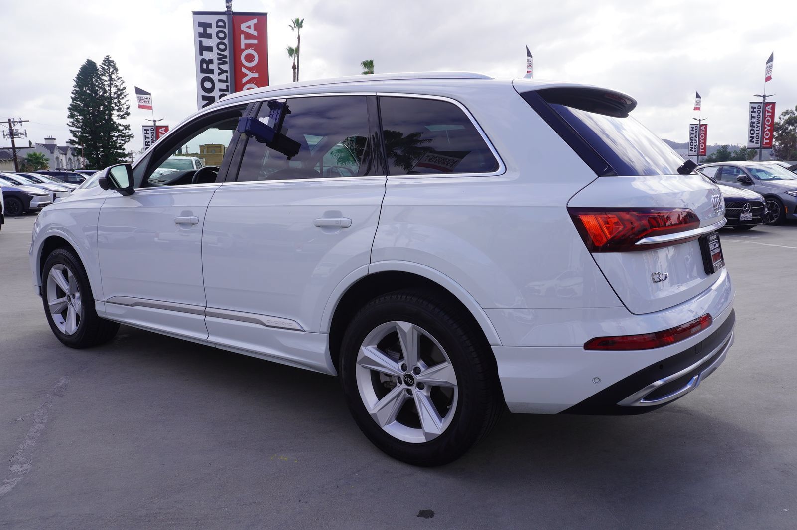 Used 2022 Audi Q7 3.0T Premium AWD/4WD image 5
