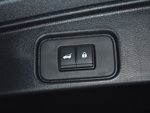 New 2026 Nissan Pathfinder Platinum w/ Cargo Package image 30