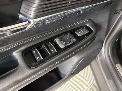 Used 2022 Lincoln Corsair FWD image 25