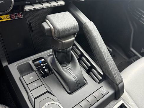 New 2025 Toyota Tacoma SR5 image 15