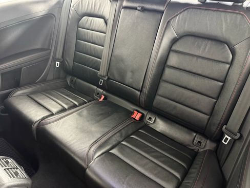 Used 2015 Volkswagen GTI SE w/ Lighting Package (SEL) image 32