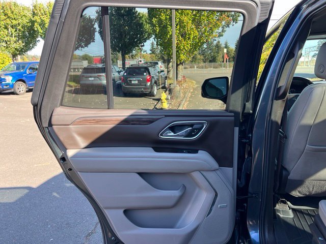 Used 2021 Chevrolet Tahoe Z71 AWD/4WD image 12