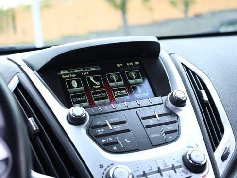 Used 2017 GMC Terrain SLE w/ Nightfall Package FWD image 13