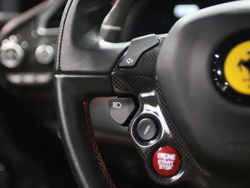 Used 2016 Ferrari 488 GTB RWD image 26