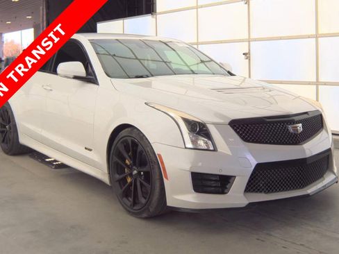 Used 2017 Cadillac ATS V w/ Luxury Package RWD image 3