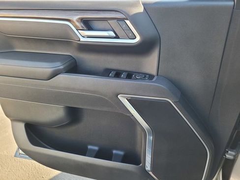 Used 2026 Chevrolet Silverado 1500 LT image 13