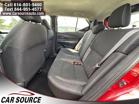 Used 2020 Nissan Kicks SV FWD image 11