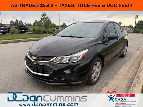Used 2017 Chevrolet Cruze LS FWD image 1
