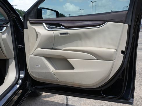 Used 2016 Cadillac XTS Luxury w/ Driver Awareness Package FWD image 28