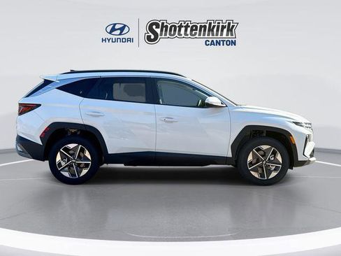 New 2026 Hyundai Tucson SEL image 9