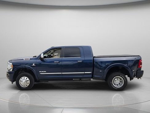 Used 2020 RAM 3500 Limited w/ Max Tow Package AWD/4WD image 4