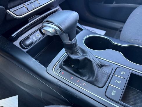 Used 2019 Kia Sorento S image 30