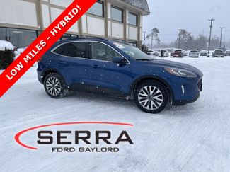 Certified 2022 Ford Escape Titanium video 1