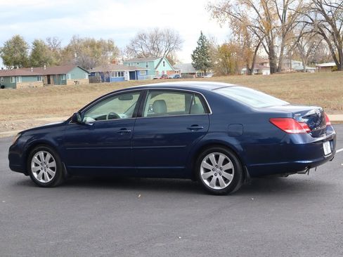 Used 2007 Toyota Avalon XL image 8