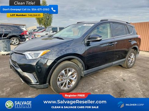 Used 2018 Toyota RAV4 LE image 1