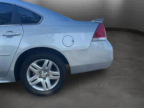 Used 2011 Chevrolet Impala LT w/ Luxury Edition Package FWD image 53