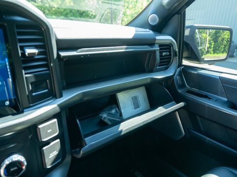 Used 2024 Ford F150 Lariat w/ Equipment Group 502A High AWD/4WD image 32