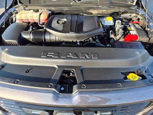 Used 2025 RAM 1500 Laramie w/ Sport Appearance Package AWD/4WD image 36