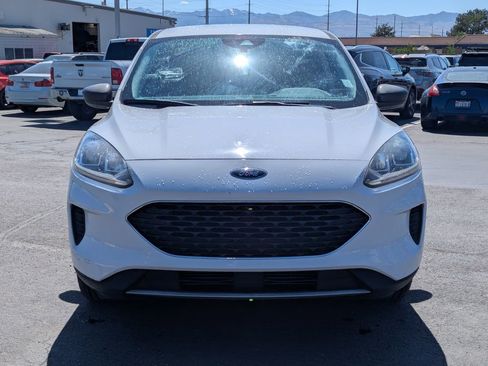 Used 2022 Ford Escape SE FWD image 10