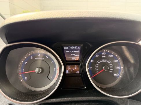 Used 2017 Hyundai Elantra GT FWD image 12