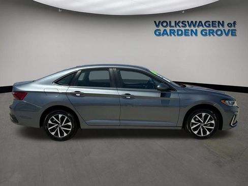 Used 2025 Volkswagen Jetta S FWD image 7