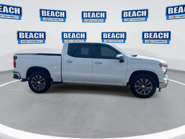 Used 2024 Chevrolet Silverado 1500 LT w/ Protection Package RWD image 9