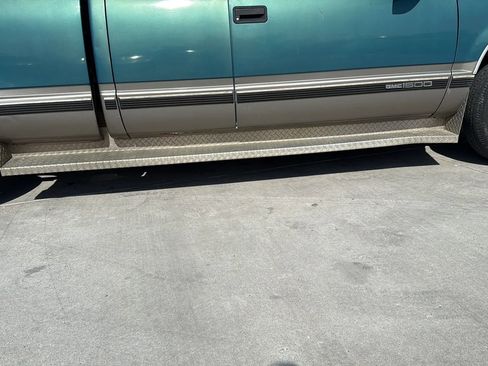 Used 1998 GMC Sierra 1500 2WD Extended Cab w/ Imagemax Pkg image 18