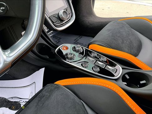 New 2026 McLaren GTS RWD image 8
