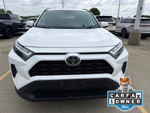 Used 2024 Toyota RAV4 XLE AWD/4WD image 12