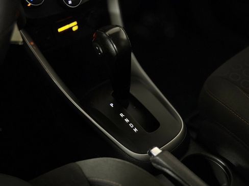 Used 2020 Chevrolet Trax LS w/ Tint and Cruise Package FWD image 21