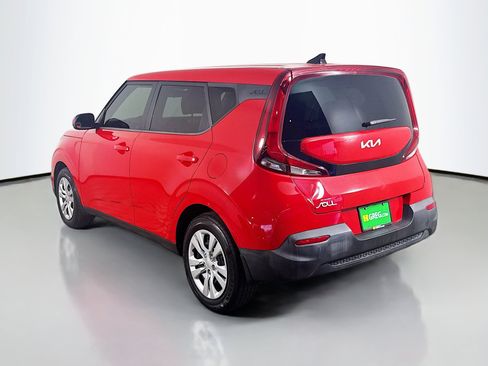 Used 2022 Kia Soul LX FWD image 7