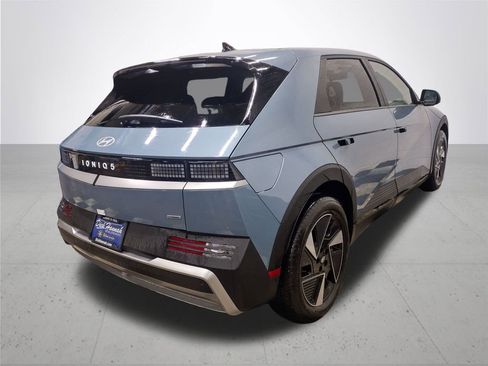 New 2026 Hyundai Ioniq 5 SEL image 13