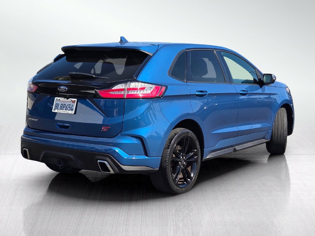 Used 2019 Ford Edge ST w/ Equipment Group 401A AWD/4WD image 4