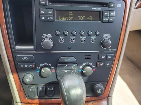 Used 2006 Volvo S60 2.5T image 19