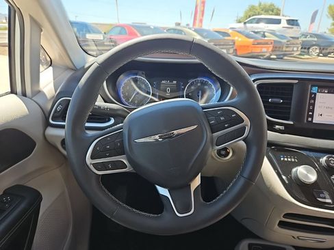 Used 2024 Chrysler Voyager LX FWD image 30