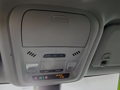 Used 2020 Chevrolet Blazer LT w/ Redline Edition image 22