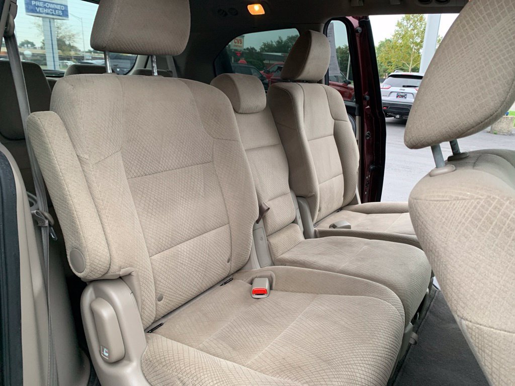 Used 2016 Honda Odyssey SE image 27