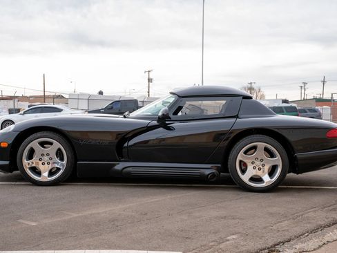 Used 1994 Dodge Viper RT/10 RWD image 6
