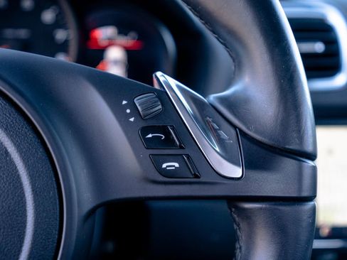 Used 2014 Porsche Cayman RWD image 19